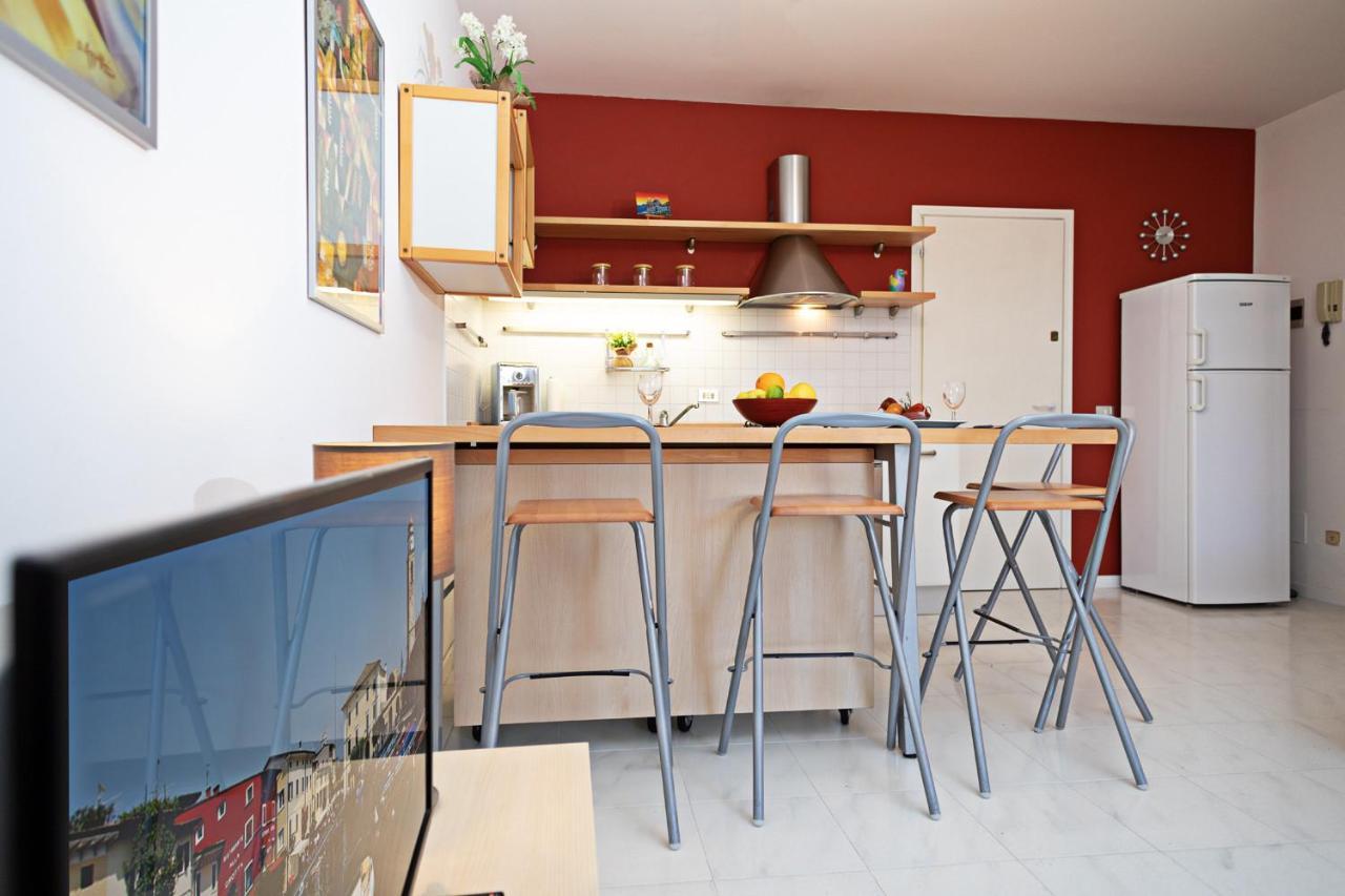 Apartment Ortensia - Regarda Travel Lazise Exterior photo