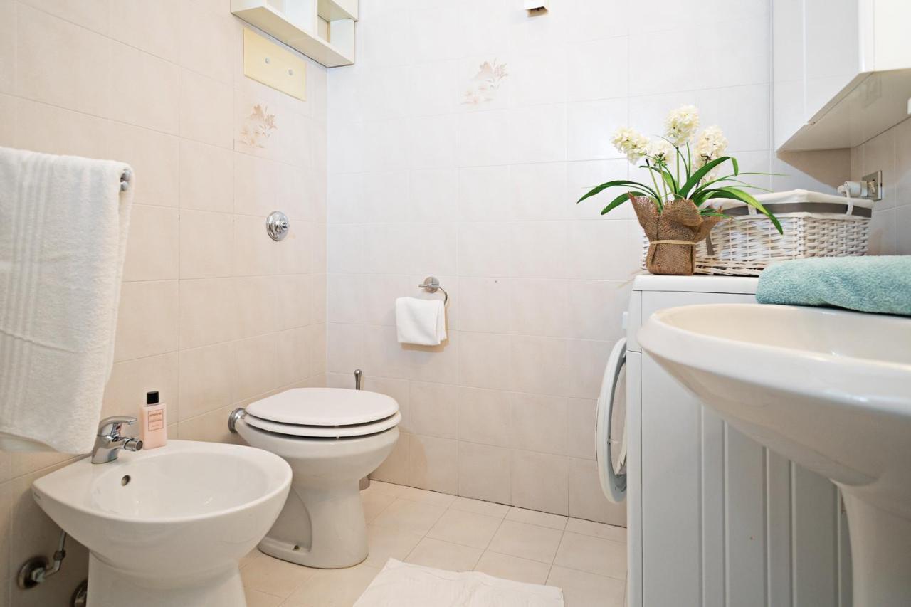 Apartment Ortensia - Regarda Travel Lazise Exterior photo