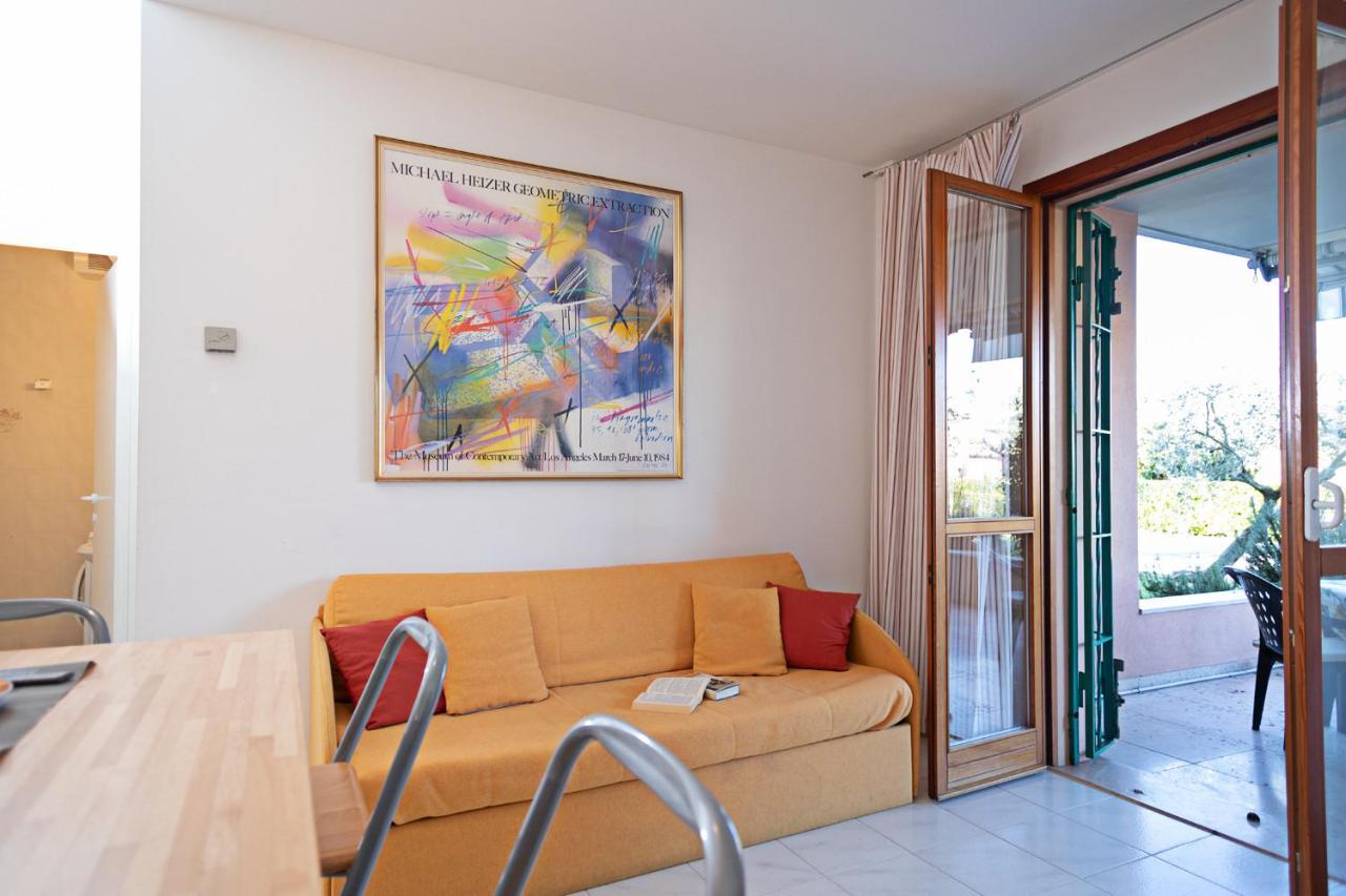 Apartment Ortensia - Regarda Travel Lazise Exterior photo