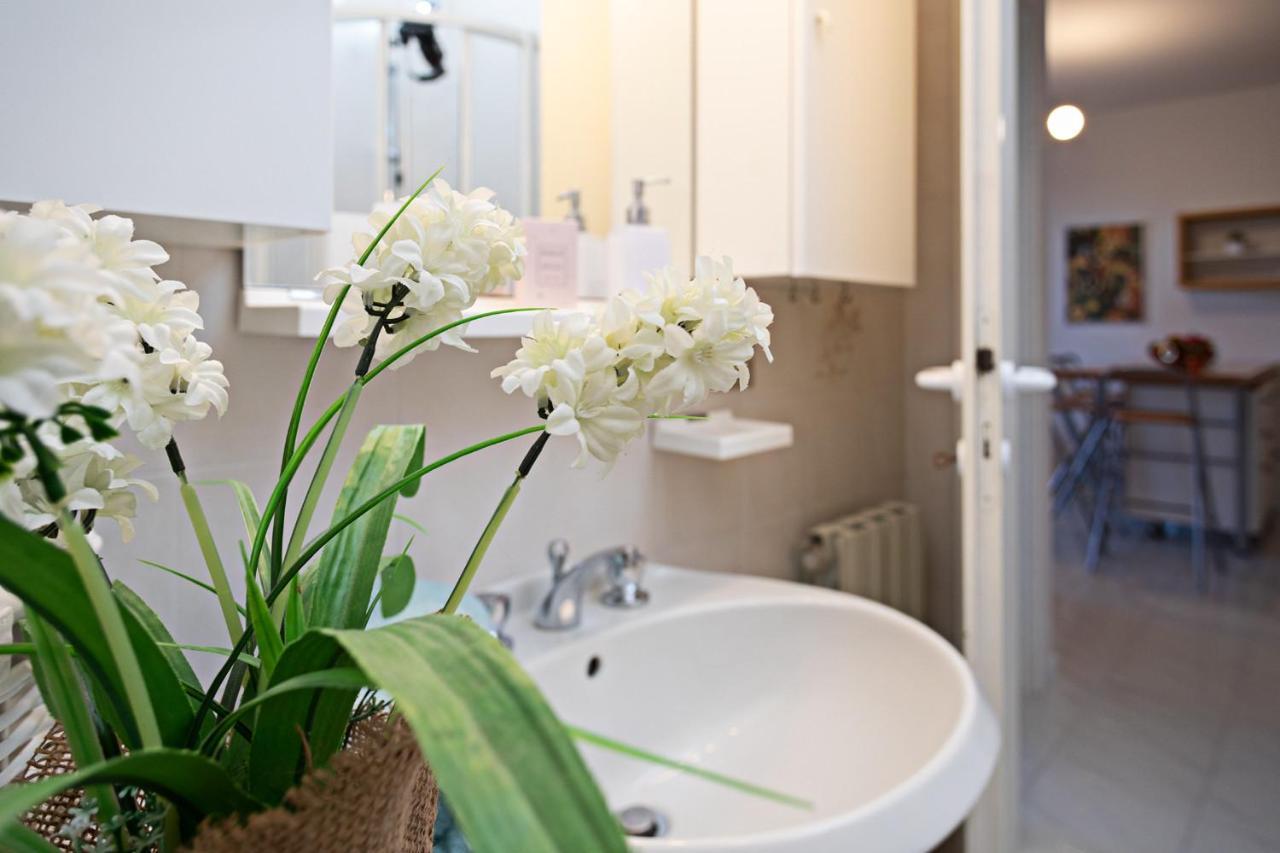 Apartment Ortensia - Regarda Travel Lazise Exterior photo
